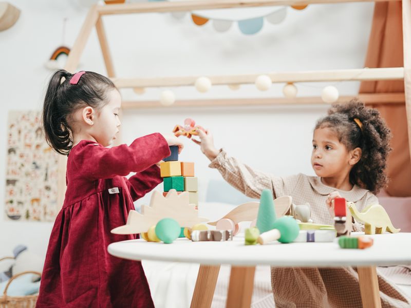 7 Positive Reinforcement Techniques Every Parent Should Know